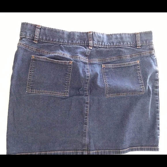 Gap - Picture 4 of 4